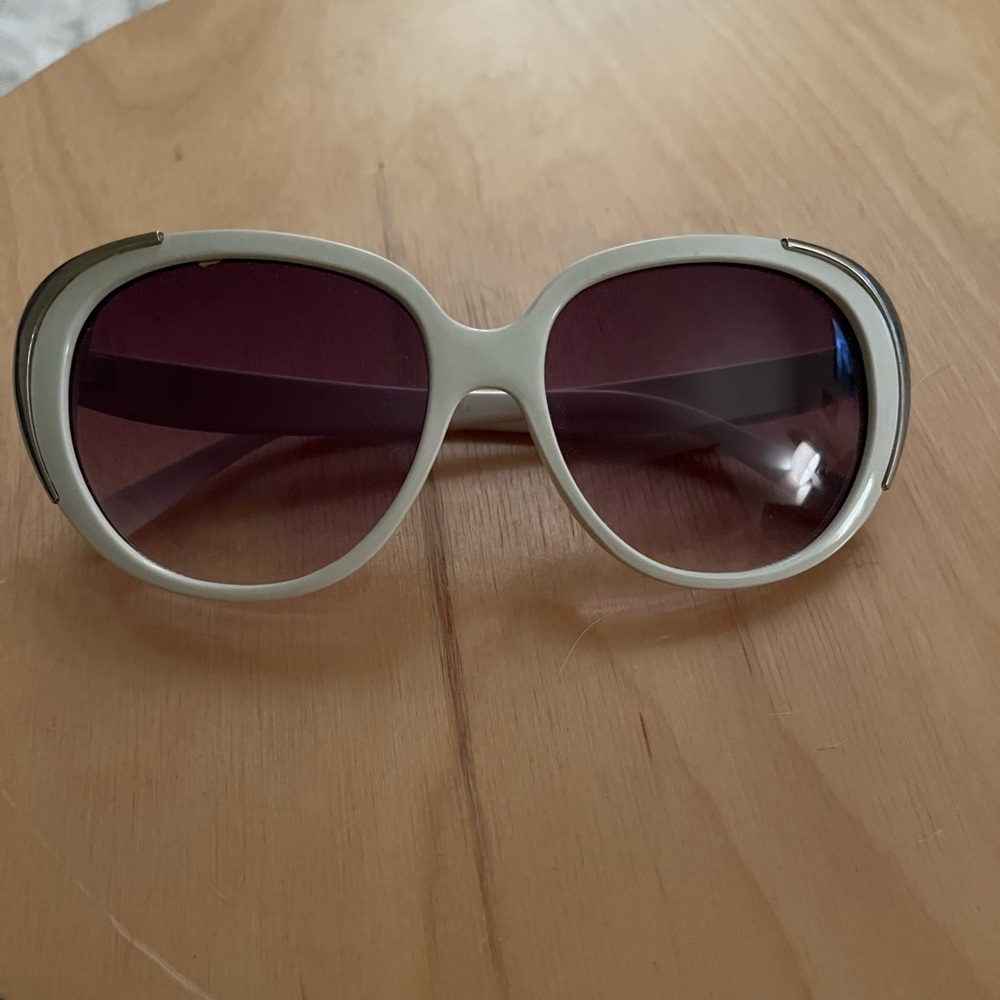 White sunglasses